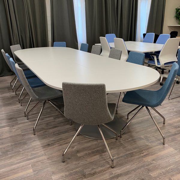 Forum 420 møtebord - Bilde 4