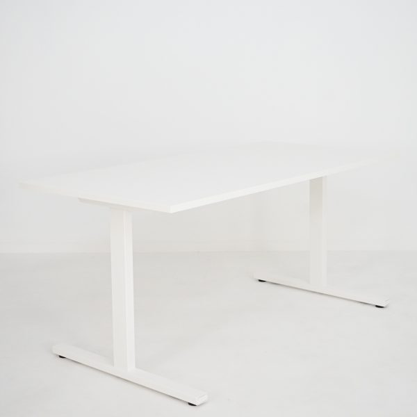 T-Easy skrivebord. Bordplate: Hvit - Bilde 3
