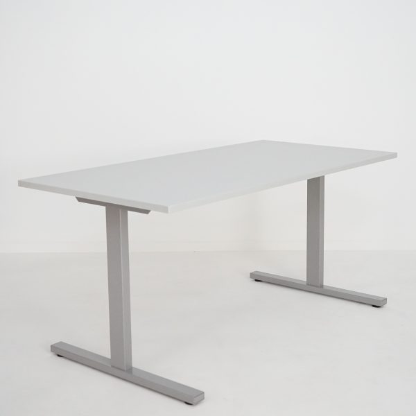 T-Easy skrivebord. Bordplate: Grå - Bilde 2