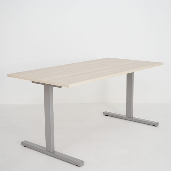 T-Easy skrivebord. Bordplate: Sand Ash - Bilde 2