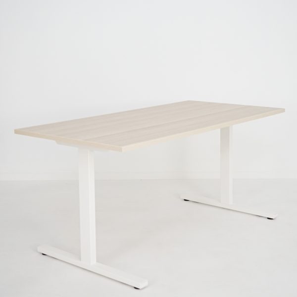 T-Easy skrivebord. Bordplate: Sand Ash - Bilde 3