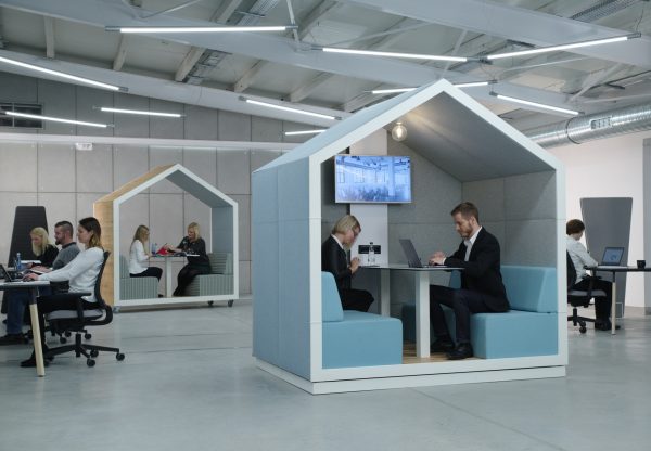 ThreeHouse sitting four - Bilde 8