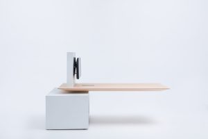 Gravity multimedia station