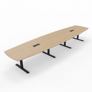 T-Easy båtform 480cm. Bordplate: Eik