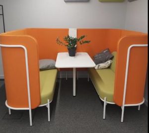 Bejot Leaf Pod sofa