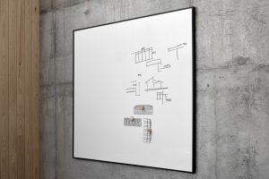 One whiteboardtavle