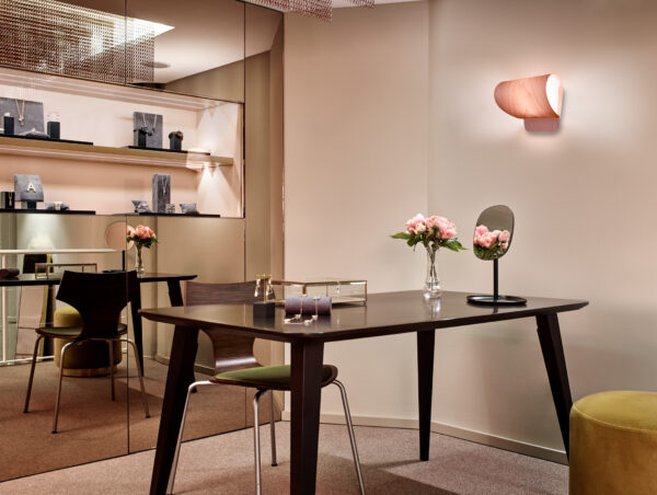 PLEG vegglampe